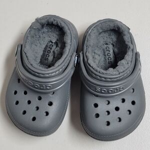 Crocs For Toddler  Classic Lined Size C5.